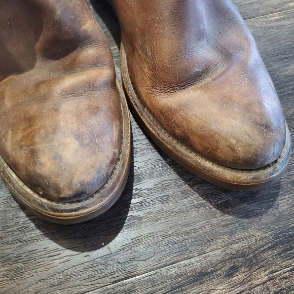 Size 12/13 Wolverine Boots Oil Resistant - Picture 7 of 11